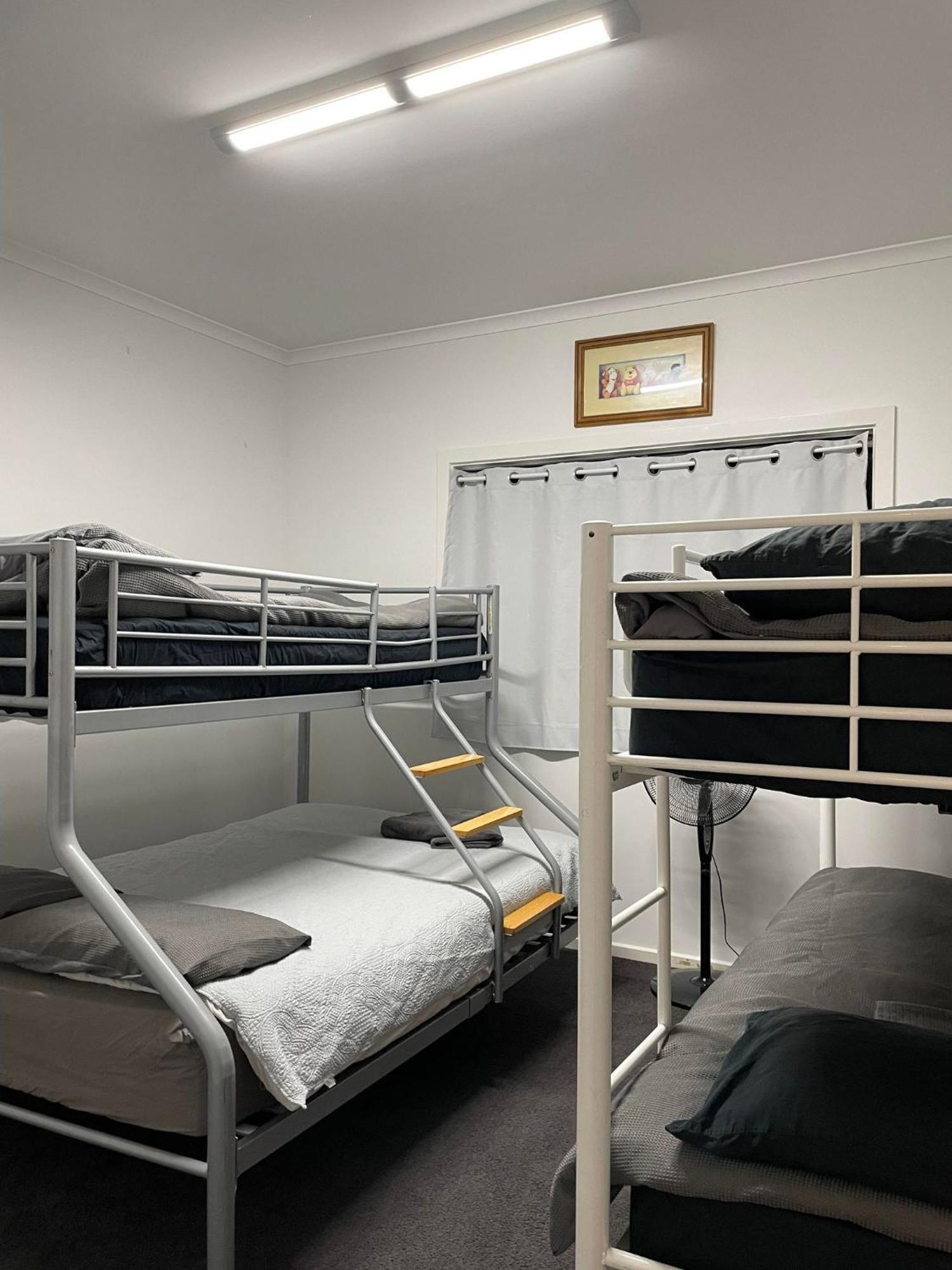 Coorong Island Retreat - Farm Stay At Pet Friendly Property Meningie Esterno foto